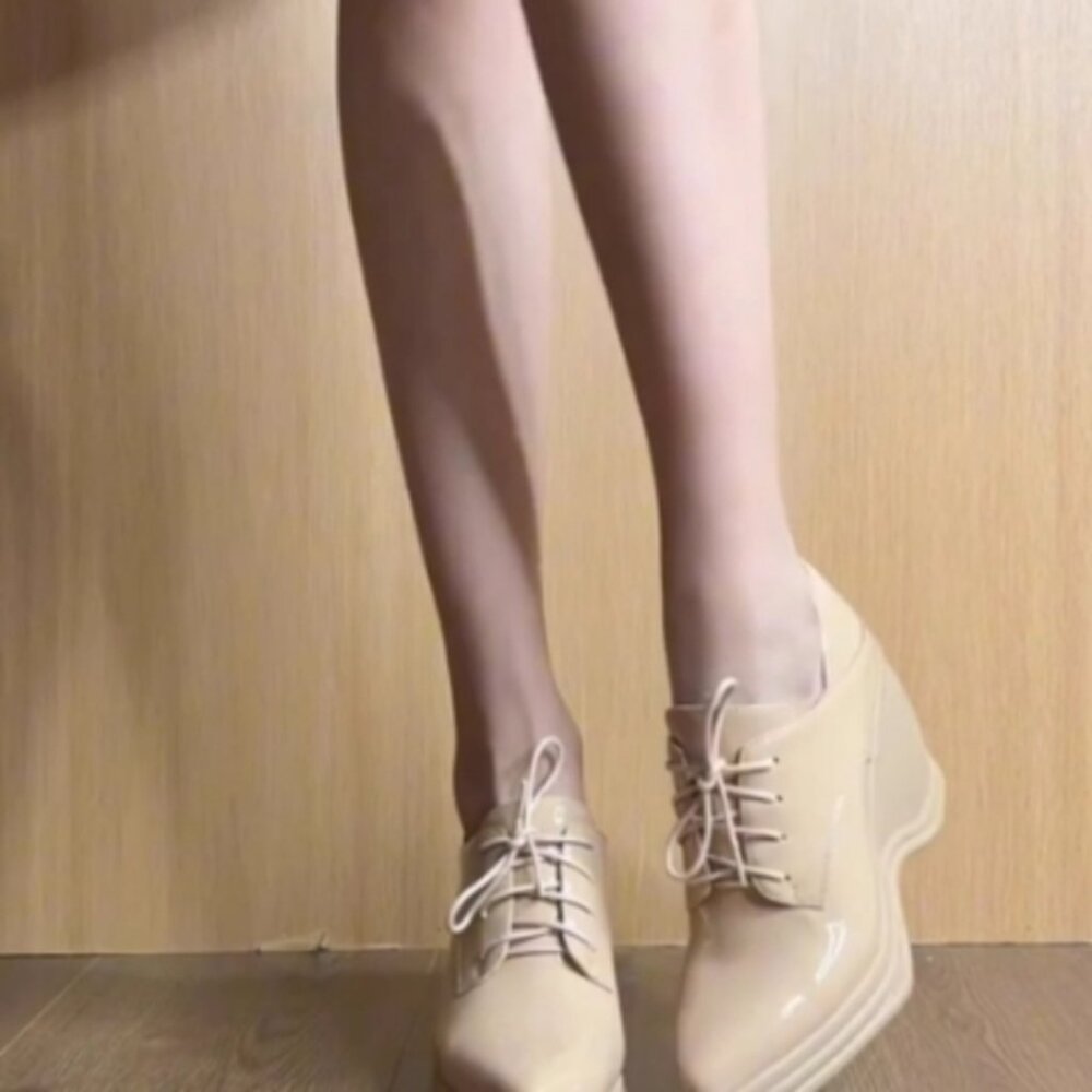 women shoes Heels